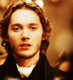 reign,reign cw,toby regbo,francis,i like that he already looks at her with adoring eyes,yes i kinda like your pretty face,yiez,i dont care what people say i ship him with mary