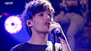 smile,one direction,louis tomlinson,singing,song,cutie