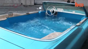 jacuzzi,car,hot tub