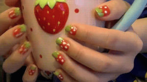 kawaii,cup,strawberry,nail art,deco nails,stawberry mug,strawberry nails