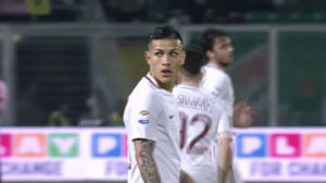 football,soccer,reactions,wtf,confused,shocked,surprise,shock,surprised,roma,huh,calcio,as roma,shocking,asroma,romagif,paredes,leandro paredes