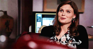 season 6,bones,bonestv,7x03,temperance brennan,and it gives me too many feels,so i thought i need to make a collection of these,i was looking at a of her from season 7 while shes pregnant and she always look adorable