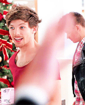 christmas,one direction,louis tomlinson,1d,louis,lou,directioner,tommo,1d blog,one direction blog,boobear,the tommo