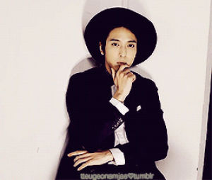 cn blue,kpop,s,korean,photoshoot,ceci,jung yong hwa,look at this cutie,t singers,neimans