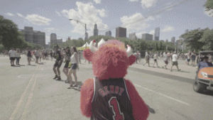 chicago bulls,lolla,benny the bull,happy,excited,hug,chicago,lollapalooza