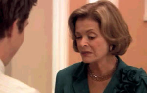 lucielle bluth,arrested development,annoyed,disgusted,jessica walter,addict,meds