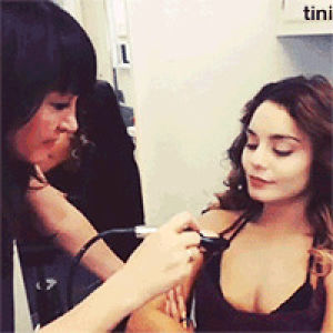 gifs-xxx-zac-efron-and-vanessa-hudgens-the-most-beautiful-young-girl-in-the-world-naked