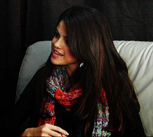 nup,no,reactions,selena gomez,nope,Funny Gif & Animated Gif Images On  Vsgif.com