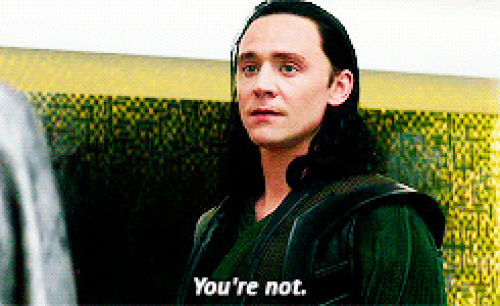 Funny Gifs Tom Hiddleston Gif Vsgif Com