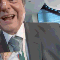 057bdbbbb2e4ed8d5dc10d36e4a8bc49_w200.gif