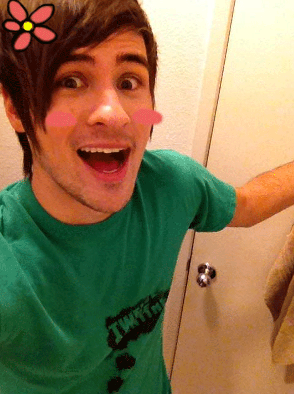 Am i kicked out of the fandom yet or GIFs Get the best gif on GIFER