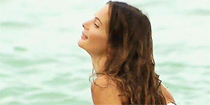 Gabrielle anwar hunt GIF - Conseguir o melhor gif em GIFER