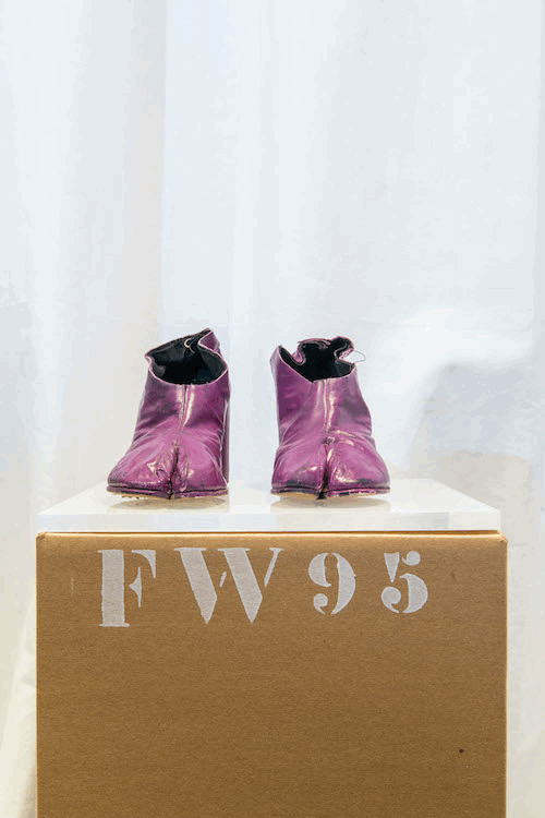 Tabi shoe maker GIF Conseguir o melhor gif em GIFER