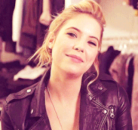 Blonde GIFs - Get the best gif on GIFER