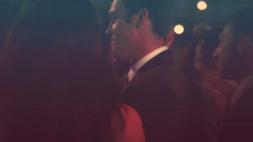 Bombhell GIFs - Get the best gif on GIFER