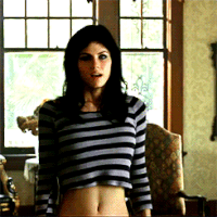 Alexandra daddario GIFs - Get the best gif on GIFER