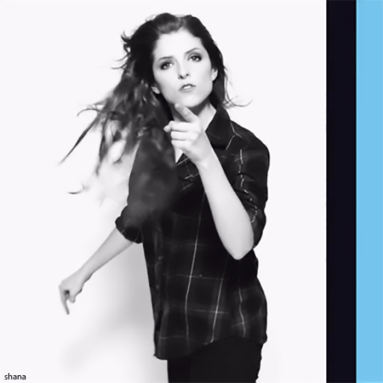 Anna kendrick set GIF Conseguir o melhor gif em GIFER