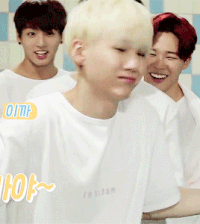 Menino coreano GIF - Conseguir o melhor gif em GIFER