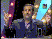 Joke reaction GIFs - Get the best gif on GIFER