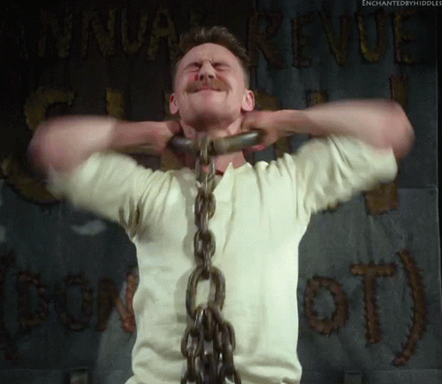 Все гифки "swinging chains" .