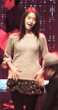 Yoona GIFs - Get the best gif on GIFER