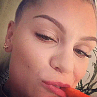 JESSIE J ENGLISH SONGWRITER SINGER -DIEULOIS