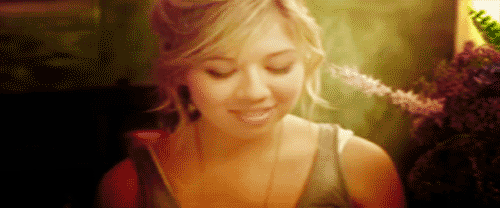 Not that far. Not that far. Дженнет човдирова. Val ой мама. Дженнет маккарди книга.