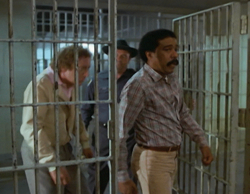Roundtree GIFs - Get the best gif on GIFER