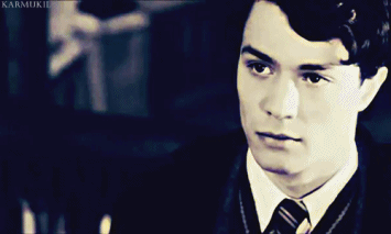 Tom riddle GIF - Conseguir el mejor gif en GIFER