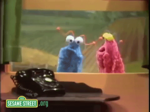Muppet phone alien GIFs - Hole dir die besten GIFs auf GIFER
