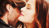 Leighton meester thriller minka kelly GIF - Find on GIFER, حجم الصورة 200x113